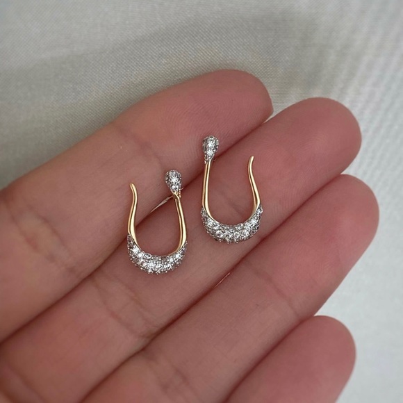 Crescent Hoop Earrings | 18K Gold Plated & Zircon Craftsmanship | Tiny Earrings - Picture 3 of 10